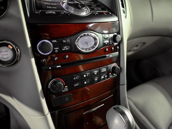 Infiniti QX50 I с пробегом 2014 года, цена 2 050 000 рублей, 110094 км, внедорожник, Автокод Объявления
