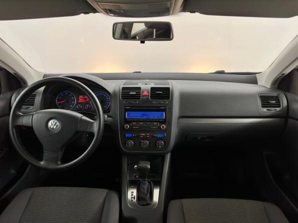 Volkswagen Jetta V с пробегом 2009 года, цена 890 000 рублей, 130341 км, седан, Автокод Объявления