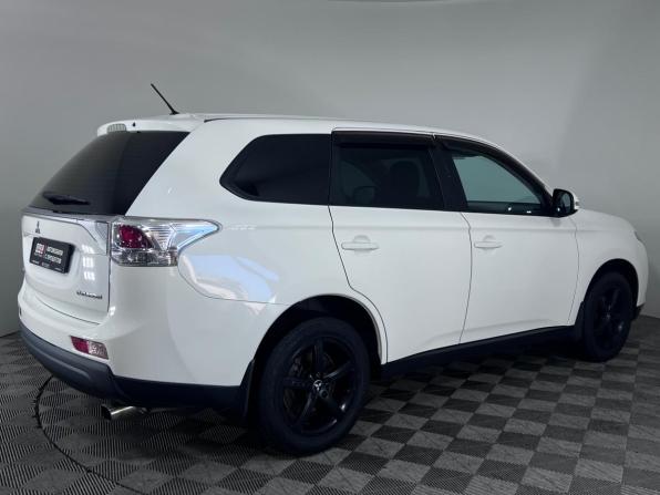 Mitsubishi Outlander III с пробегом 2013 года, цена 1 350 000 рублей, 146294 км, внедорожник, Автокод Объявления