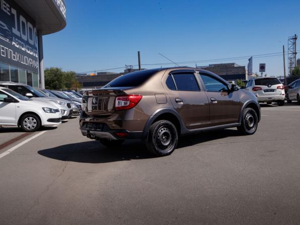 Renault Logan II Рестайлинг с пробегом 2019 года, цена 1 018 000 рублей, 104715 км, седан, Автокод Объявления