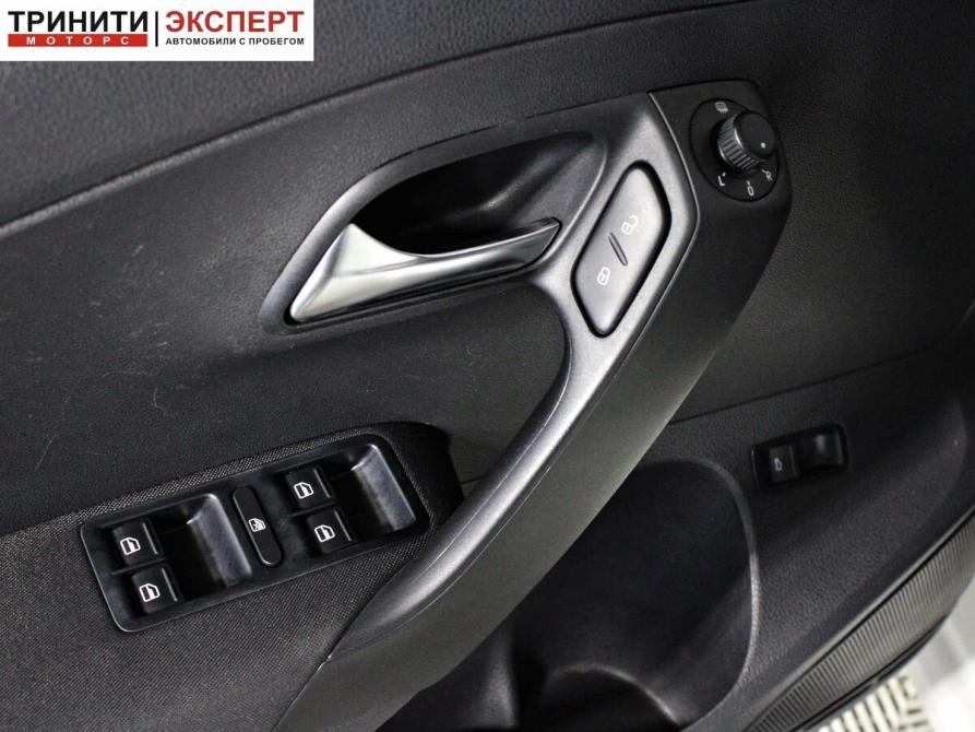 Volkswagen Polo V Белгород  - изображение 15