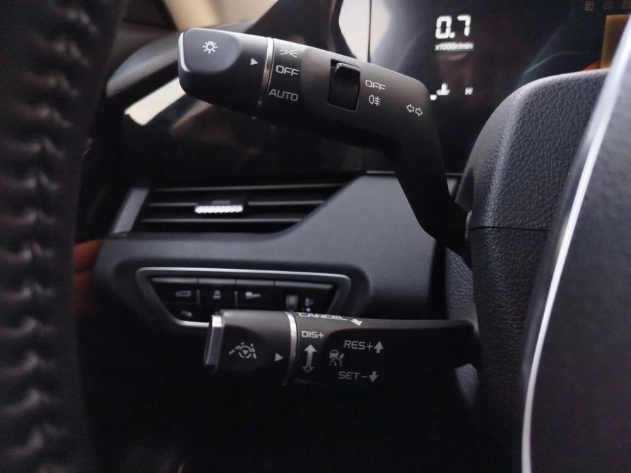FAW Bestune B70 I Москва  - изображение 15