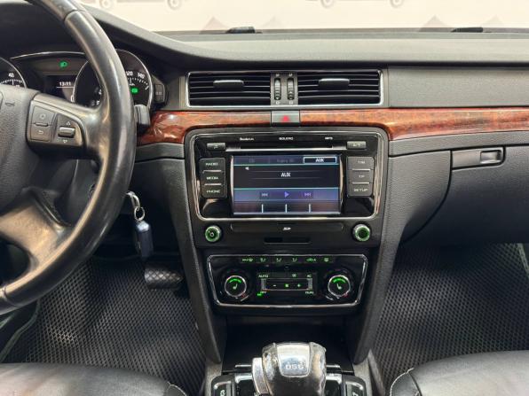 Skoda Superb II с пробегом 2012 года, цена 1 049 000 рублей, 201096 км, лифтбек, Автокод Объявления