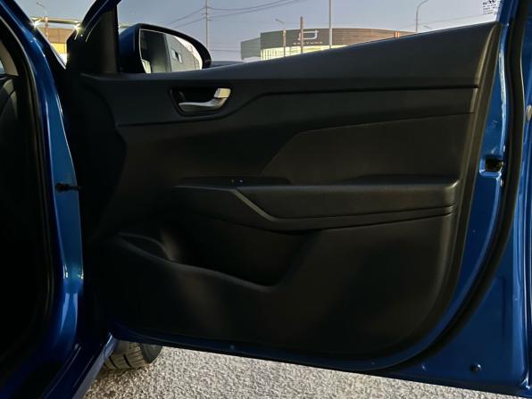 Hyundai Solaris II с пробегом 2017 года, цена 1 179 000 рублей, 176747 км, седан, Автокод Объявления