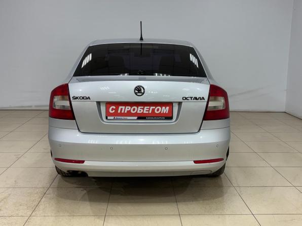 Skoda Octavia II (A5) Рестайлинг с пробегом 2011 года, цена 745 000 рублей, 255197 км, лифтбек, Автокод Объявления