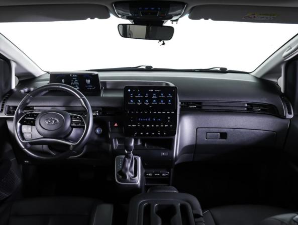 Hyundai Staria I с пробегом 2021 года, цена 4 790 000 рублей, 67437 км, минивэн, Автокод Объявления