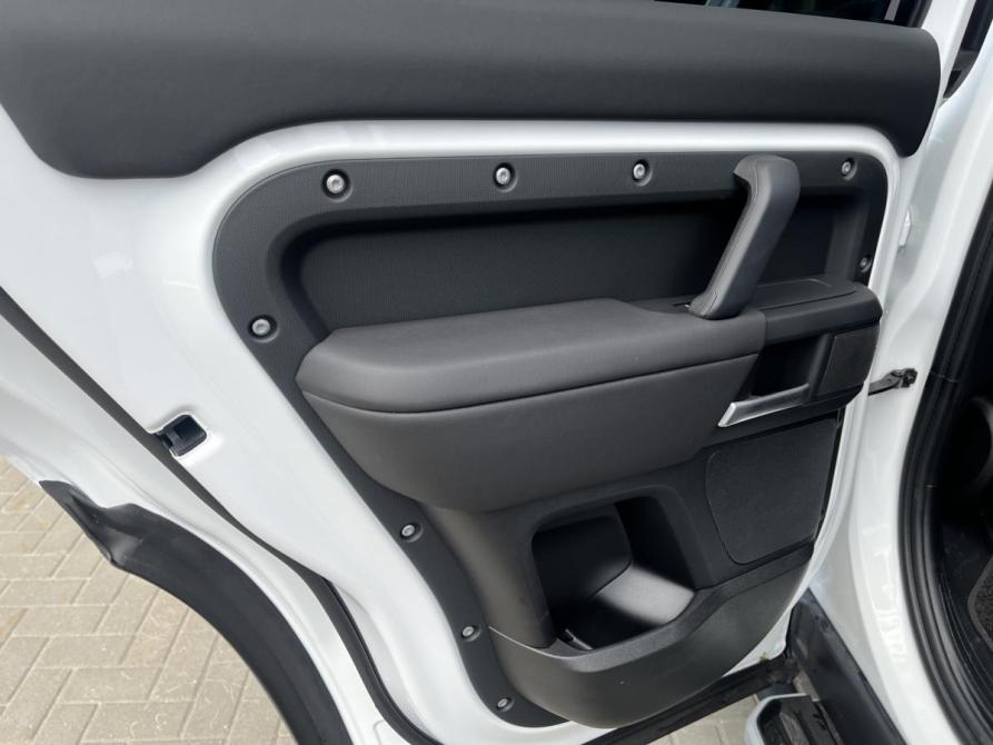 Land Rover Defender II Саратов  - изображение 17