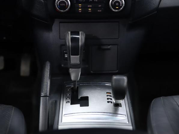 Mitsubishi Pajero IV Рестайлинг 1 с пробегом 2011 года, цена 1 500 000 рублей, 215823 км, внедорожник, Автокод Объявления