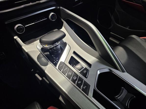Geely Coolray I с пробегом 2022 года, цена 1 699 000 рублей, 57989 км, внедорожник, Автокод Объявления
