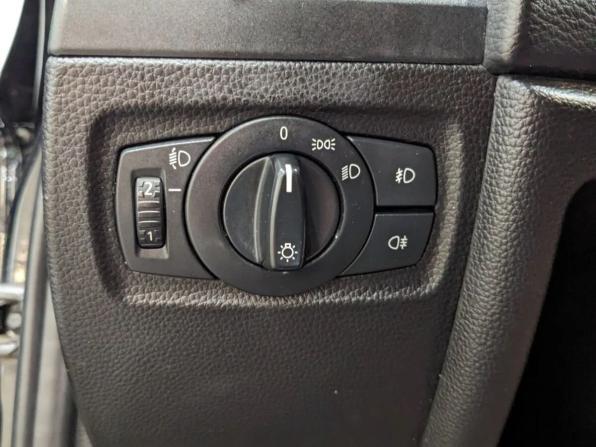 BMW 1 серии I (E81/E82/E87/E88) Рестайлинг с пробегом 2011 года, цена 695 000 рублей, 218700 км, хэтчбек, Автокод Объявления