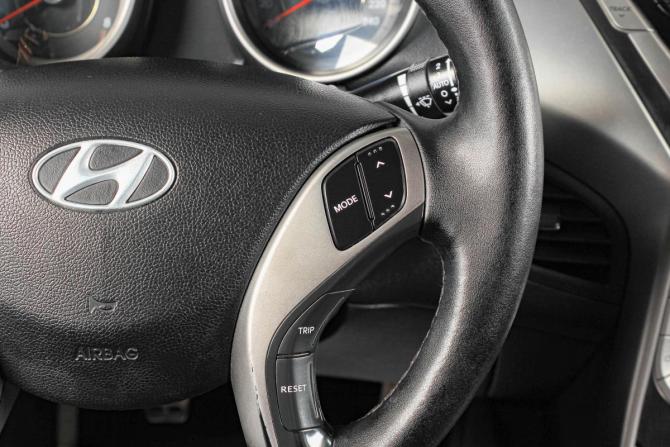 Hyundai Elantra V (MD) с пробегом 2012 года, цена 919 000 рублей, 231000 км, седан, Автокод Объявления