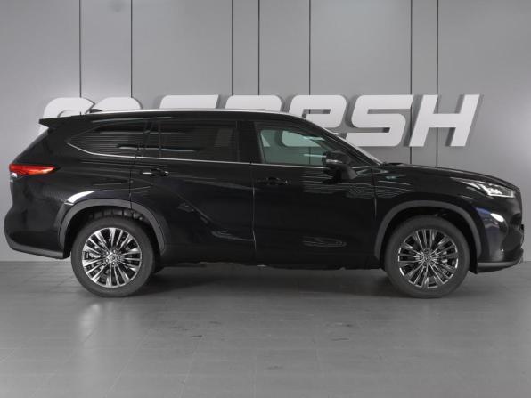 Toyota Highlander IV (XU70) с пробегом 2025 года, цена 5 770 000 рублей, 44 км, внедорожник, Автокод Объявления