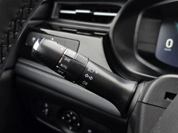 Omoda S5 с пробегом 2023 года, цена 1 899 000 рублей, 8471 км, седан, Автокод Объявления