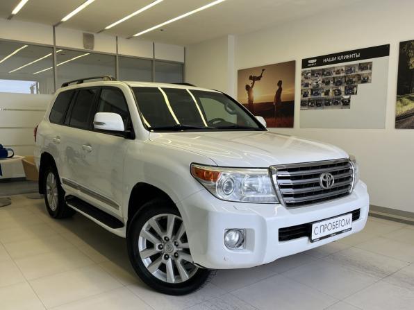 Toyota Land Cruiser 200 Series Рестайлинг 1 с пробегом 2014 года, цена 3 900 000 рублей, 300000 км, внедорожник, Автокод Объявления