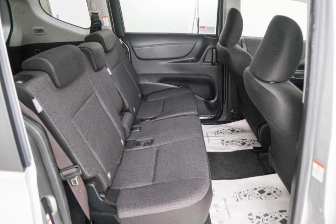 Toyota Sienta II Рестайлинг с пробегом 2019 года, цена 1 329 000 рублей, 109605 км, компактвэн, Автокод Объявления