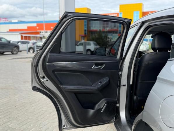 Haval Jolion I с пробегом 2023 года, цена 1 970 000 рублей, 41575 км, внедорожник, Автокод Объявления