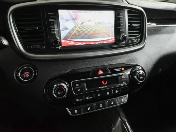 Kia Sorento III Prime Рестайлинг с пробегом 2018 года, цена 2 750 000 рублей, 77593 км, внедорожник, Автокод Объявления