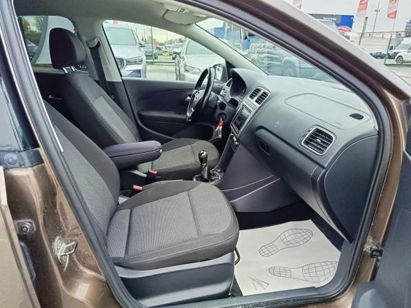 Volkswagen Polo V Рестайлинг с пробегом 2016 года, цена 859 995 рублей, 225113 км, седан, Автокод Объявления