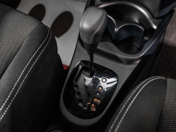 Toyota Vitz III (XP130) Рестайлинг 2 с пробегом 2019 года, цена 1 099 500 рублей, 65166 км, хэтчбек, Автокод Объявления