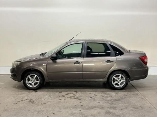 Lada (ВАЗ) Granta I Рестайлинг с пробегом 2018 года, цена 399 000 рублей, 150000 км, седан, Автокод Объявления