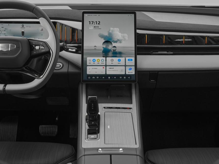 Geely Atlas II Москва  - изображение 16
