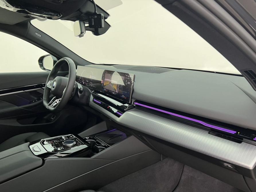 BMW 5 серии VIII (G60/G61/G68) Москва  - изображение 14