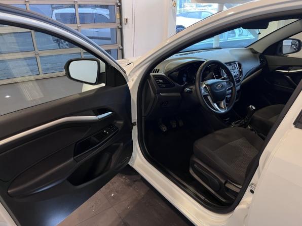 Lada (ВАЗ) Vesta I с пробегом 2019 года, цена 823 000 рублей, 161737 км, седан, Автокод Объявления