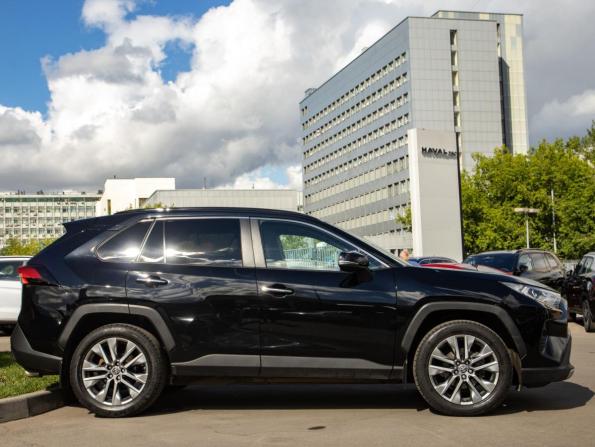 Toyota RAV4 V (XA50) с пробегом 2022 года, цена 3 598 000 рублей, 134769 км, внедорожник, Автокод Объявления