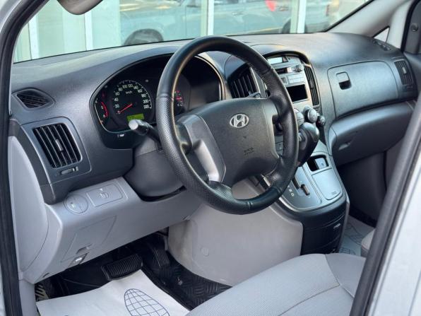 Hyundai Grand Starex I с пробегом 2010 года, цена 1 290 000 рублей, 193222 км, минивэн, Автокод Объявления