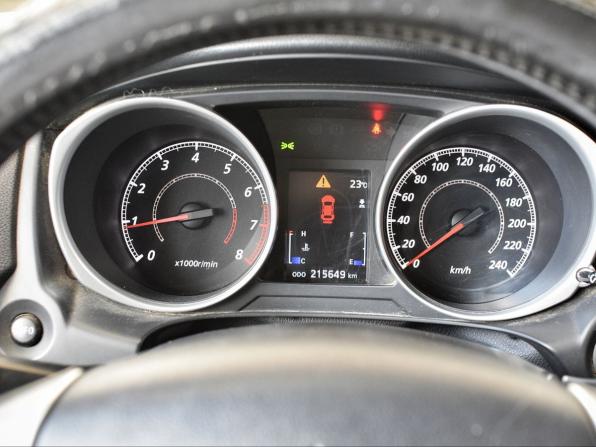 Mitsubishi ASX I с пробегом 2011 года, цена 935 000 рублей, 215649 км, внедорожник, Автокод Объявления