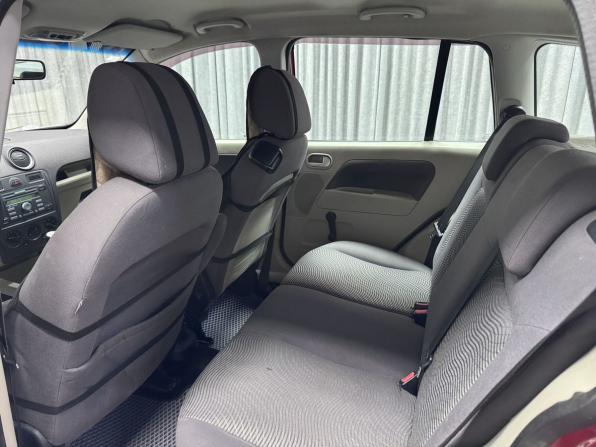 Ford Fusion I Рестайлинг с пробегом 2007 года, цена 450 000 рублей, 142860 км, хэтчбек, Автокод Объявления