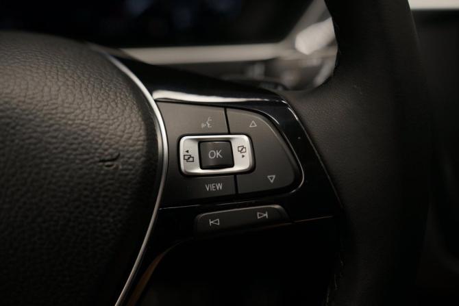 Volkswagen Tiguan II с пробегом 2018 года, цена 2 750 000 рублей, 164585 км, внедорожник, Автокод Объявления