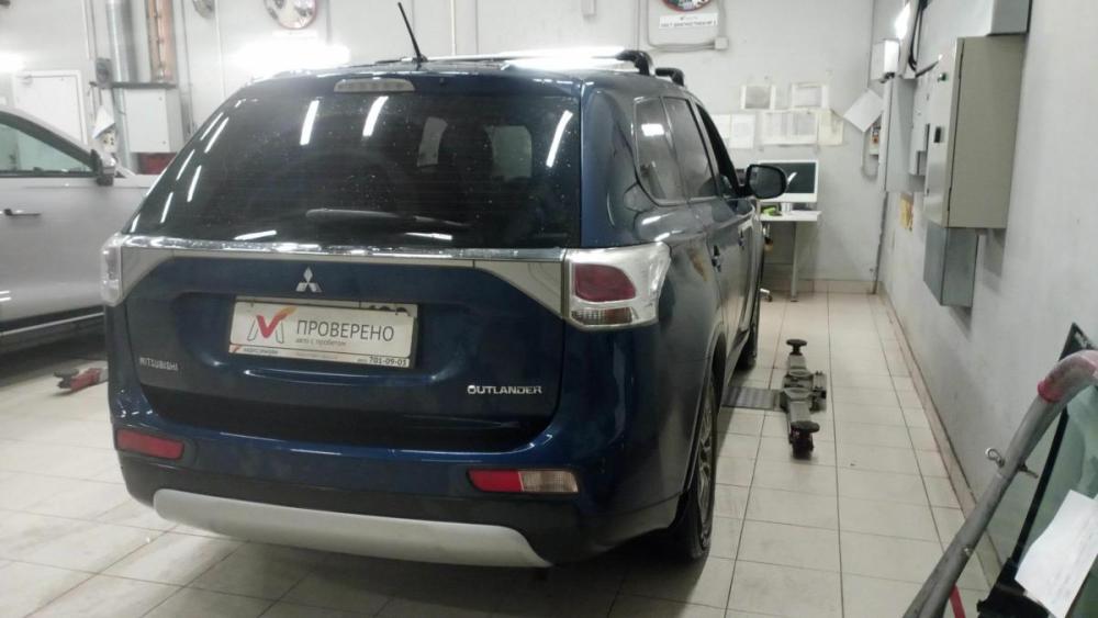 Mitsubishi Outlander III Рестайлинг Санкт-Петербург  - изображение 2