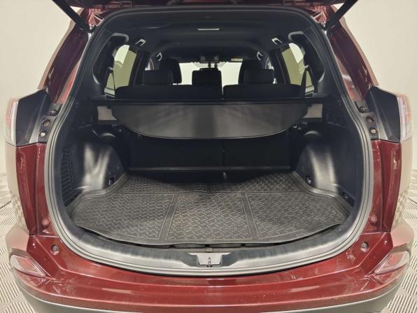 Toyota RAV4 IV (XA40) Рестайлинг с пробегом 2019 года, цена 2 390 000 рублей, 168070 км, внедорожник, Автокод Объявления