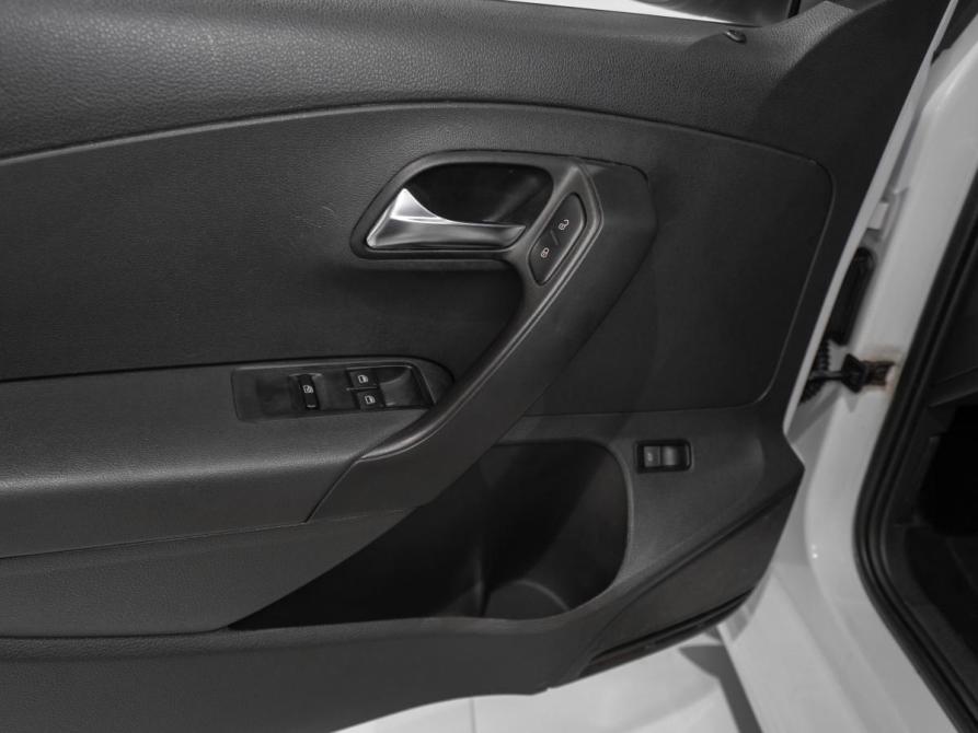 Volkswagen Polo V Рестайлинг Москва  - изображение 15