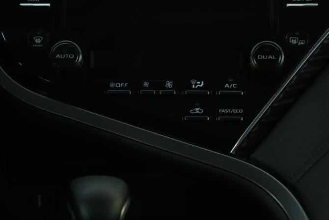 Toyota Camry VIII (XV70) с пробегом 2019 года, цена 2 849 000 рублей, 150000 км, седан, Автокод Объявления