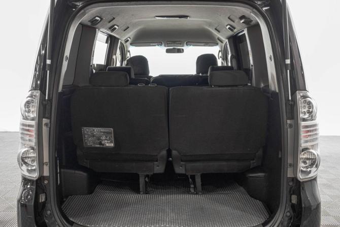 Toyota Voxy II (R70) с пробегом 2007 года, цена 1 199 000 рублей, 435000 км, минивэн, Автокод Объявления