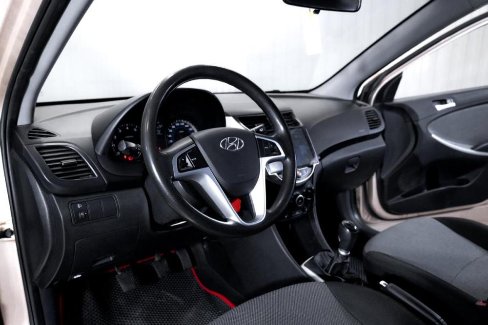 Hyundai Solaris I Тюмень  - изображение 12