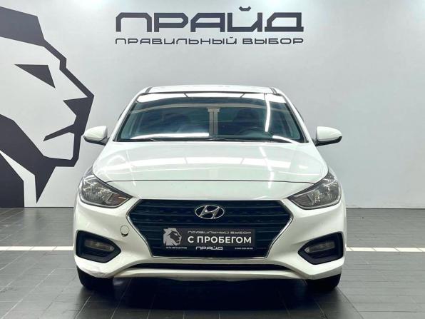 Hyundai Solaris II с пробегом 2017 года, цена 1 369 900 рублей, 176124 км, седан, Автокод Объявления