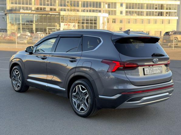 Hyundai Santa Fe IV Рестайлинг с пробегом 2021 года, цена 3 300 000 рублей, 108630 км, внедорожник, Автокод Объявления