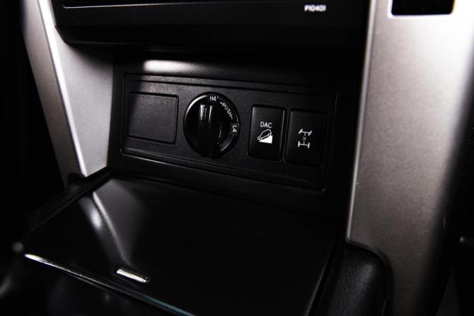 Toyota Land Cruiser Prado 150 Series с пробегом 2013 года, цена 3 299 000 рублей, 167800 км, внедорожник, Автокод Объявления