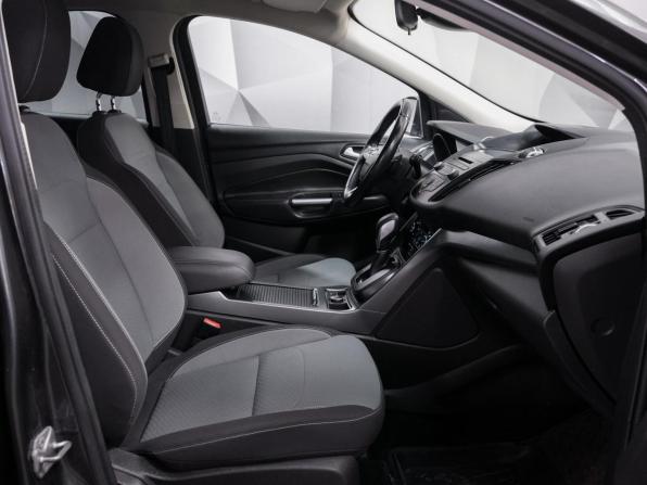 Ford Kuga II Рестайлинг с пробегом 2016 года, цена 1 747 000 рублей, 90509 км, внедорожник, Автокод Объявления