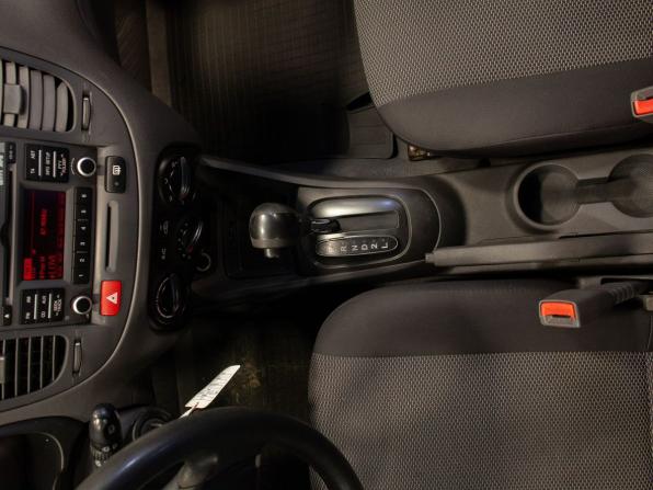 Kia Rio II Рестайлинг с пробегом 2010 года, цена 720 000 рублей, 147811 км, хэтчбек, Автокод Объявления