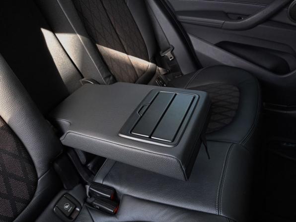 BMW X1 II (F48) с пробегом 2017 года, цена 2 399 880 рублей, 95338 км, внедорожник, Автокод Объявления