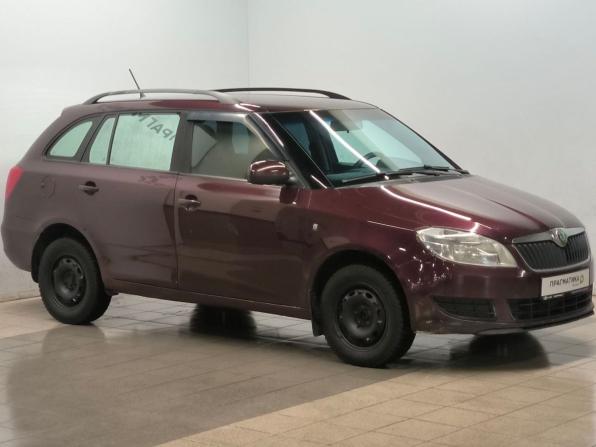 Skoda Fabia II Рестайлинг с пробегом 2012 года, цена 439 000 рублей, 212000 км, универсал, Автокод Объявления