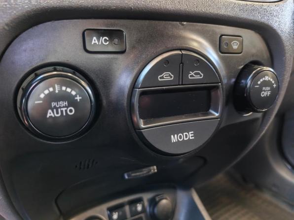 Kia Rio II Рестайлинг с пробегом 2010 года, цена 369 000 рублей, 270000 км, хэтчбек, Автокод Объявления
