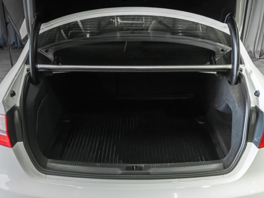 Audi A4 IV (B8) Рестайлинг Тюмень  - изображение 19
