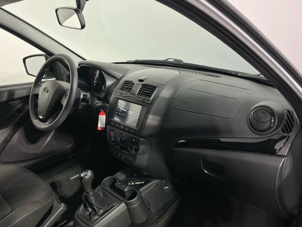 Lada (ВАЗ) Granta I Рестайлинг с пробегом 2024 года, цена 890 000 рублей, 31433 км, седан, Автокод Объявления
