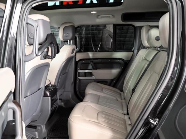 Land Rover Defender II с пробегом 2021 года, цена 4 400 000 рублей, 105977 км, внедорожник, Автокод Объявления