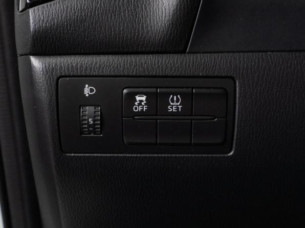 Mazda 3 III (BM) с пробегом 2014 года, цена 1 349 000 рублей, 198342 км, седан, Автокод Объявления